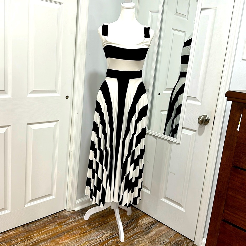 Just 40!  Price firm.  Letting go for the future!! Amazing dress